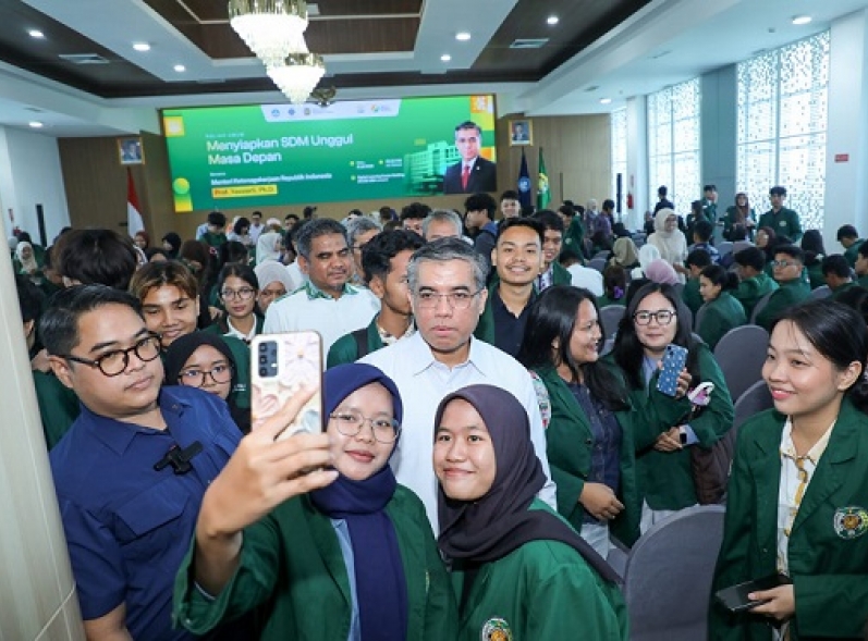 Menaker: AI Mengubah Cara Bekerja, SDM Unggul Kunci Hadapi Perubahan Dunia Kerja